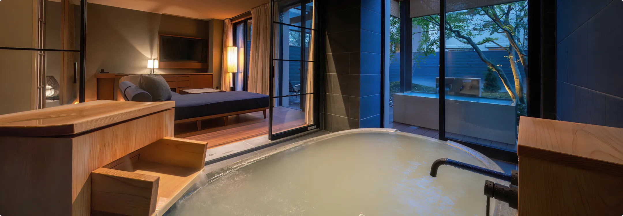 写真：客室 森旬の籠スイート