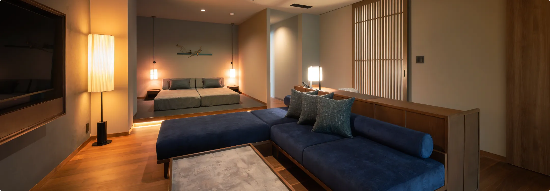 写真：客室 大瑠璃スイート