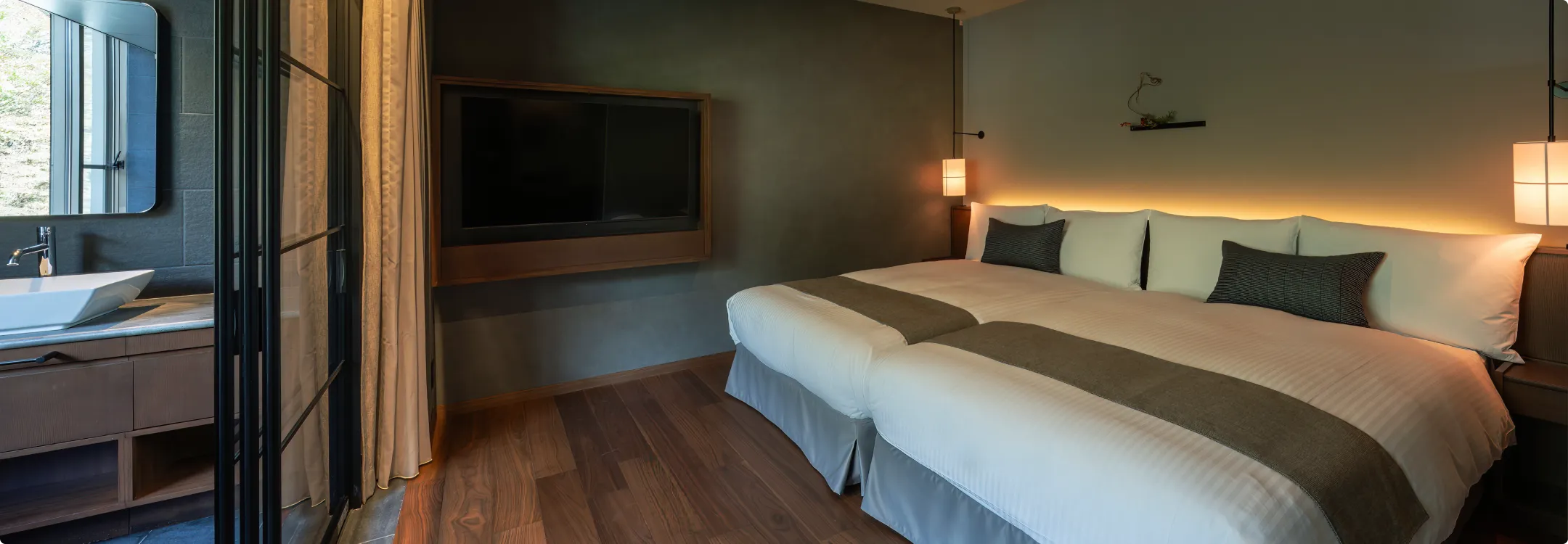 写真:客室 プレミアムツイン 別角度