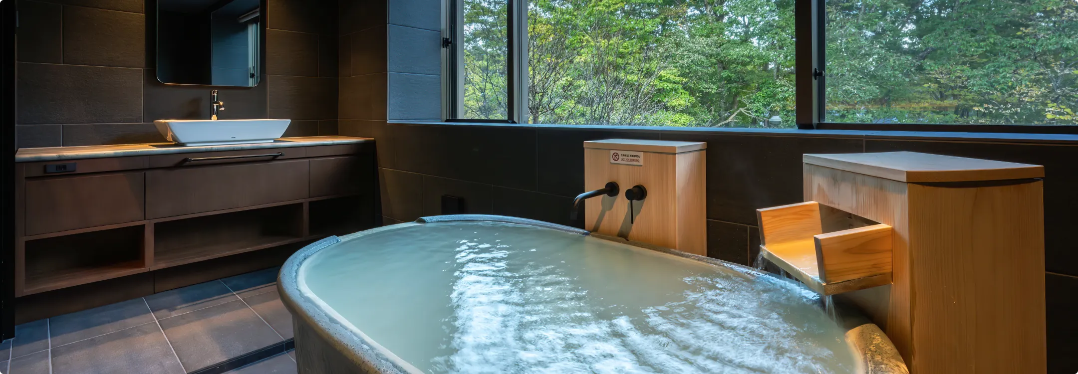 圖像:客房 高級雙床房另有沙發雙人床 另一角度